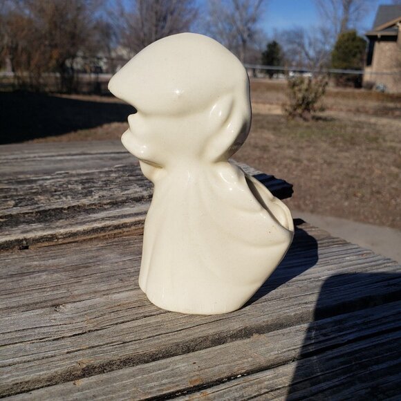 Vintage Shawnee Southern Belle Planter Figurine‎ - Picture 9 of 13